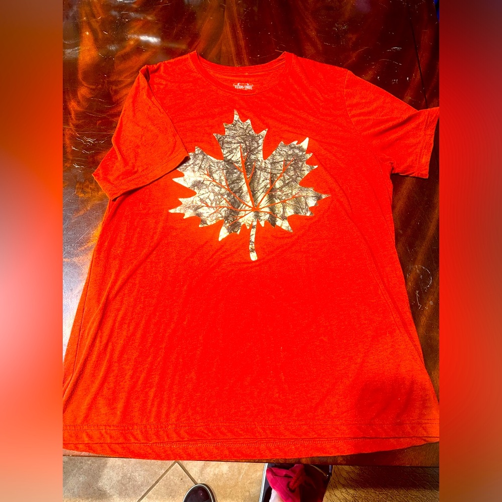 Texas true thread women’s tee Large